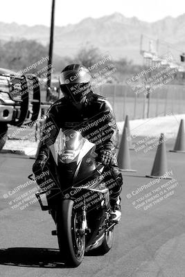 media/Apr-01-2023-2WTD (Sat) [[9aaf6867f7]]/Around the Pits/